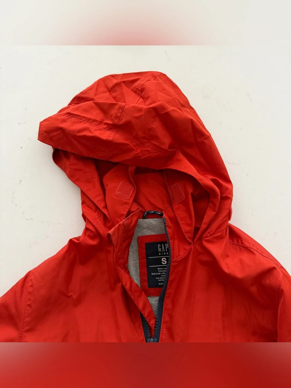 GAP Kids Red Windbreaker Jacket with Lining Size Small (6/7)